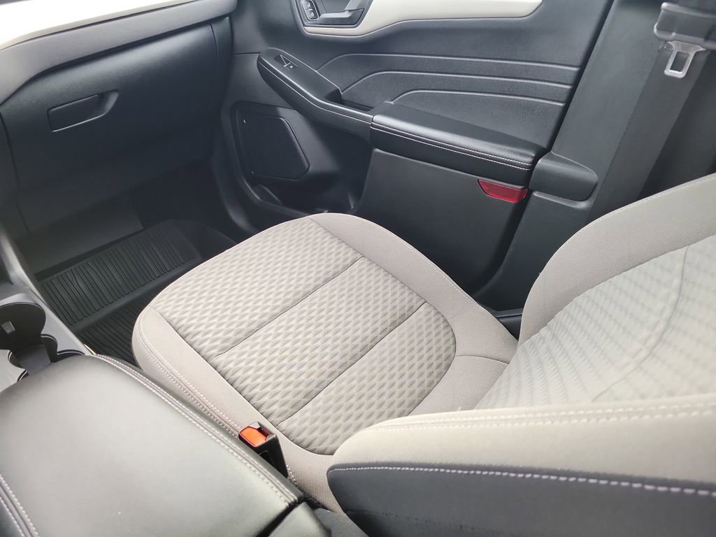Certified 2022 Ford Escape SE w/ Convenience Package AWD/4WD image 15