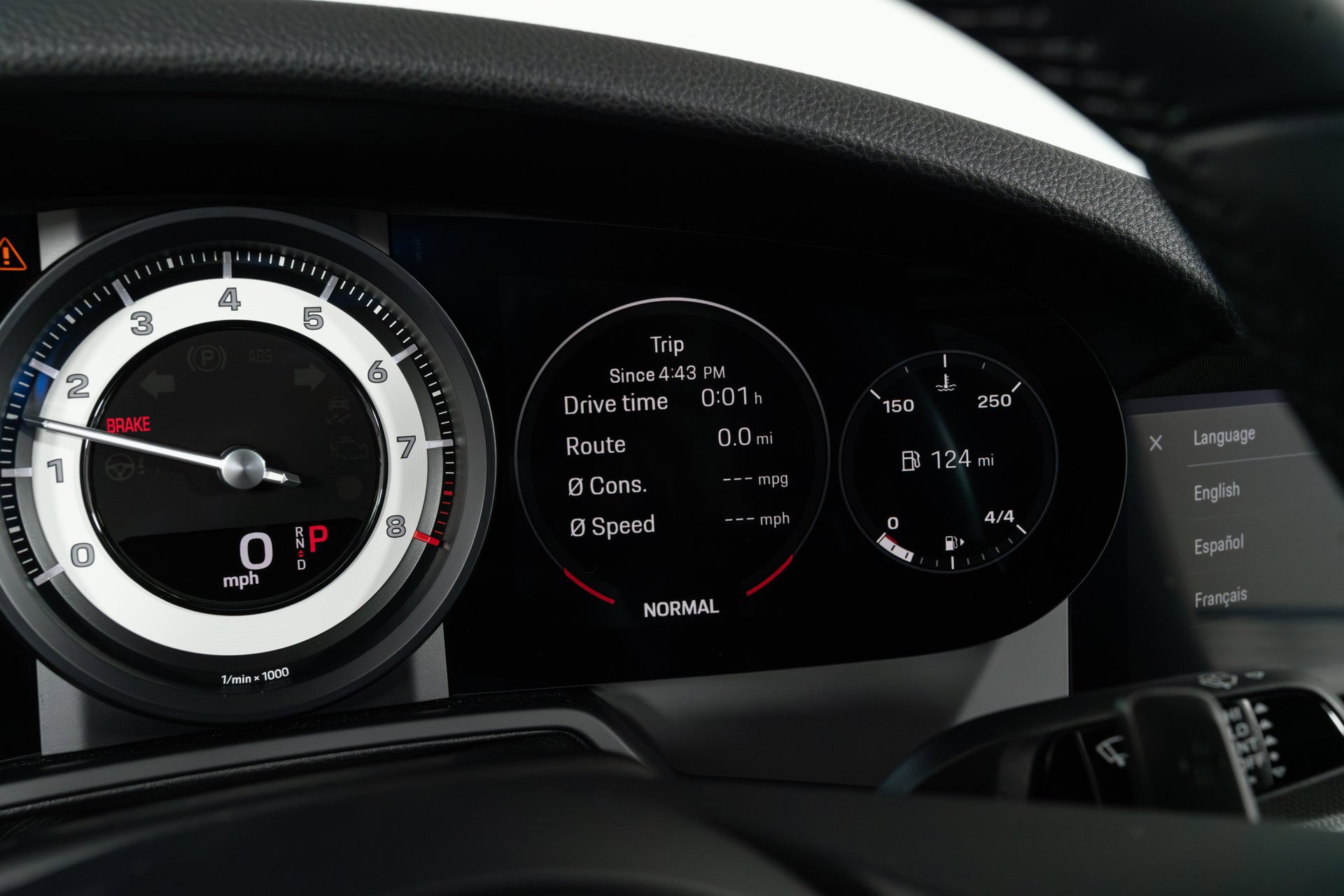 Used 2024 Porsche 911 Carrera image 32