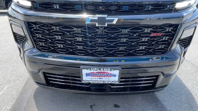 New 2026 Chevrolet Traverse RS w/ LPO, Floor Liner Package FWD image 10