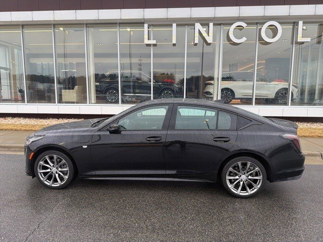 Used 2023 Cadillac CT5 Sport w/ Cold Weather Package image 5