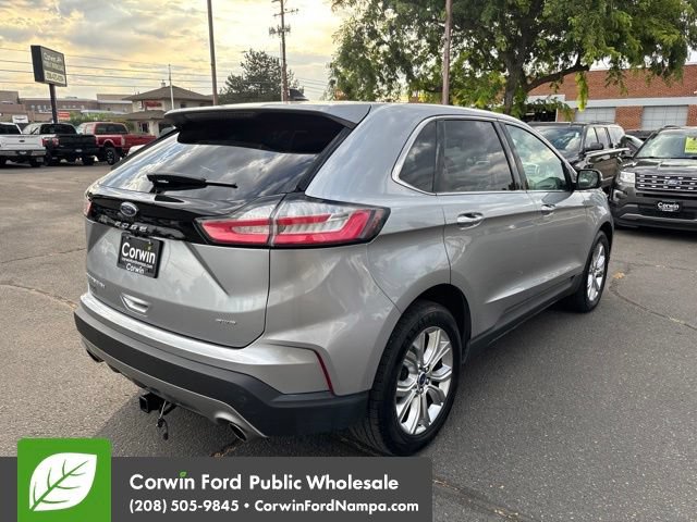 Used 2022 Ford Edge Titanium AWD/4WD image 5