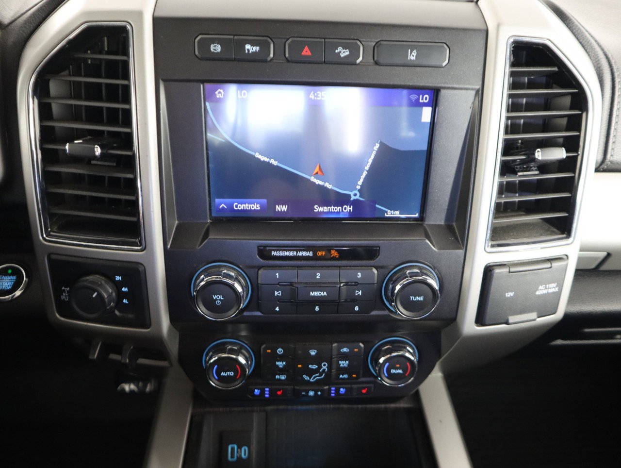 Used 2020 Ford F250 Lariat w/ Lariat Ultimate Package image 26