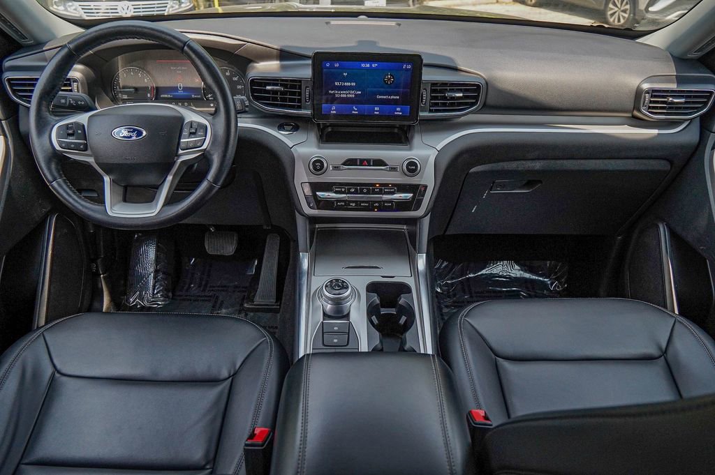 Used 2023 Ford Explorer XLT w/ Equipment Group 202A image 35