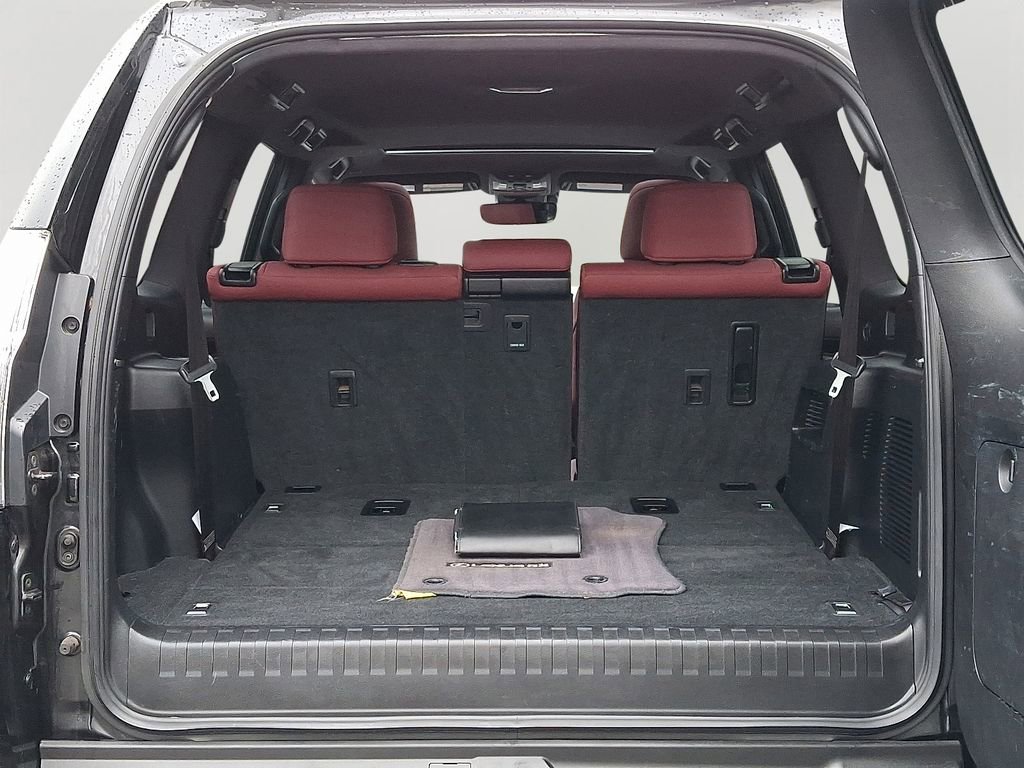Used 2023 Lexus GX 460 Premium image 28