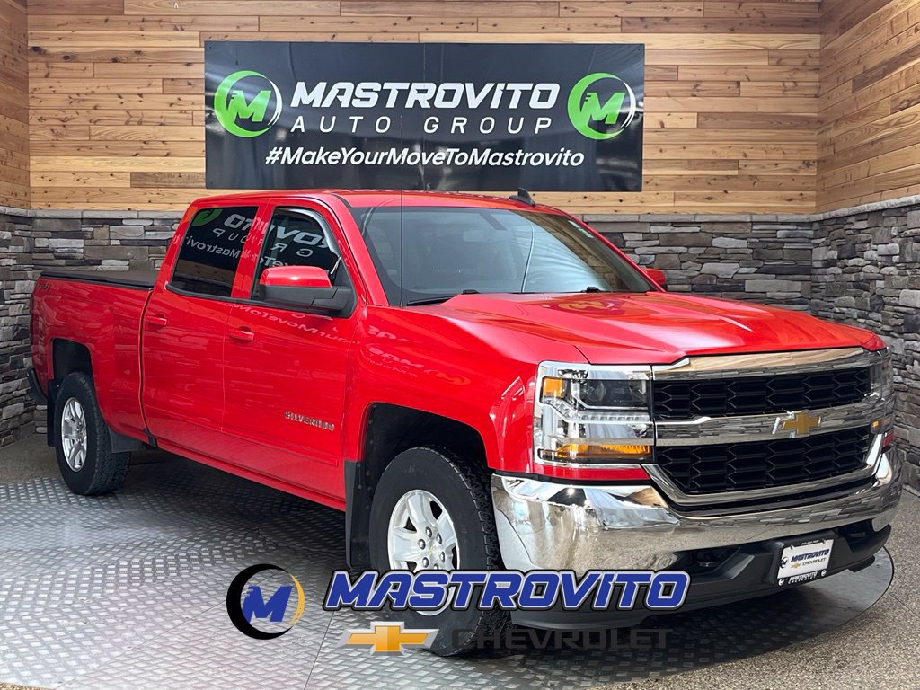 Used 2018 Chevrolet Silverado 1500 LT w/ Trailering Package AWD/4WD image 1