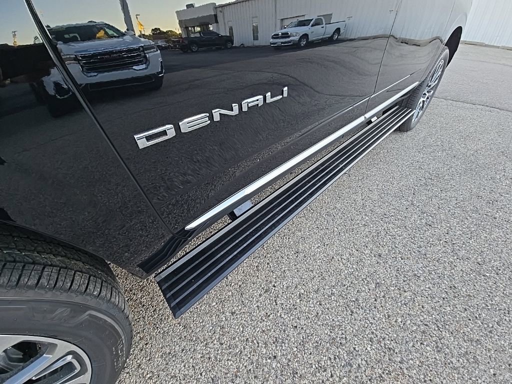 New 2026 GMC Yukon XL Denali w/ Sun & Power Step Package image 44
