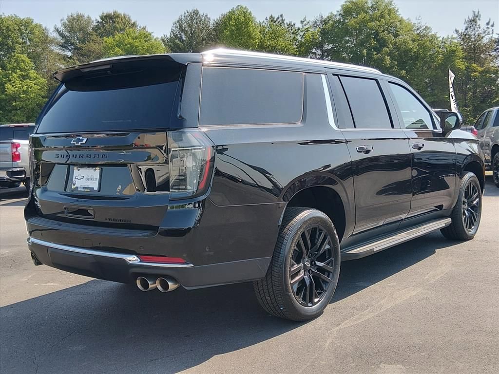New 2025 Chevrolet Suburban Premier AWD/4WD image 3