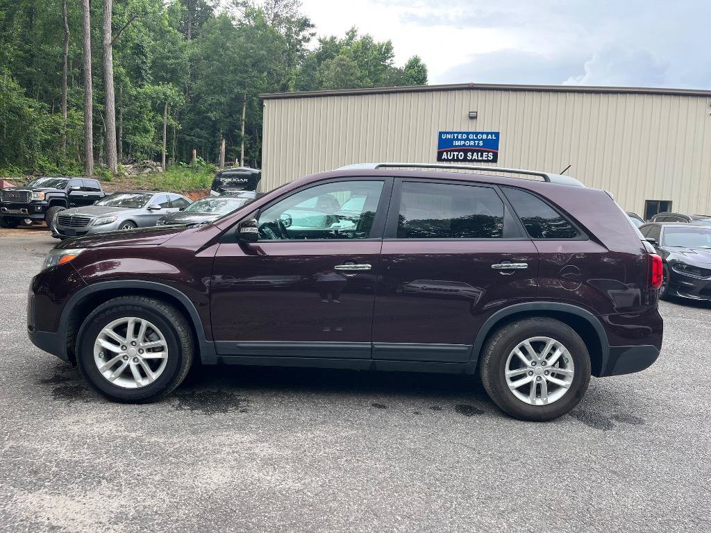 Used 2014 Kia Sorento LX FWD image 4