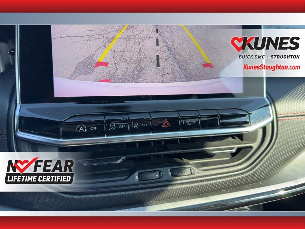 Used 2024 Jeep Compass Trailhawk image 34