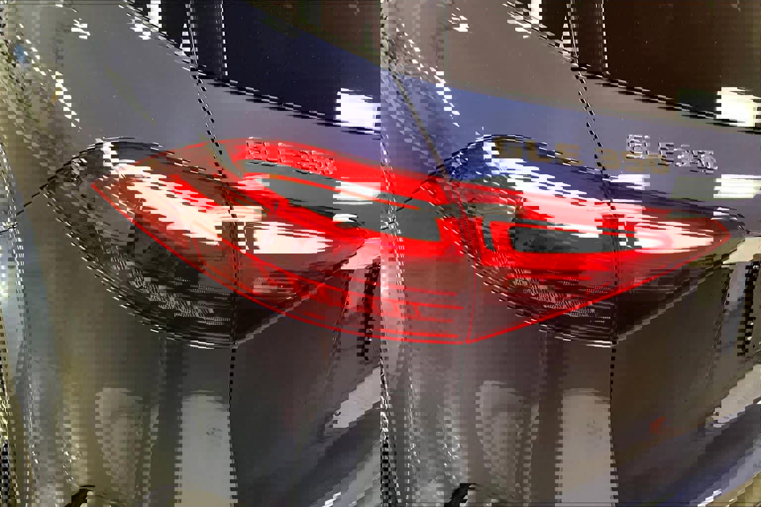 Used 2025 Mercedes-Benz GLE 350 4MATIC image 28