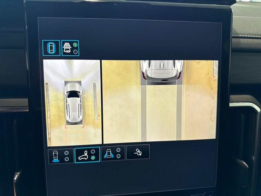 New 2026 GMC Acadia Elevation w/ Elevation Premium Package AWD/4WD image 39