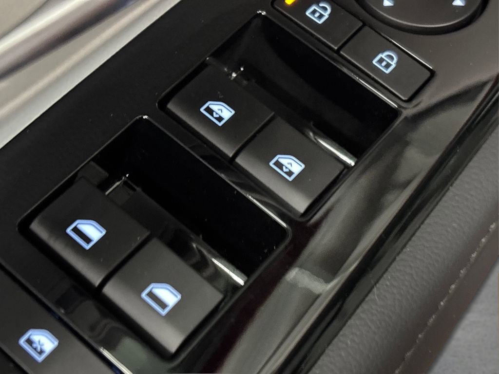 New 2026 Hyundai Tucson Limited image 27