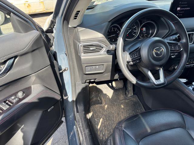Certified 2023 MAZDA CX-5 Carbon Edition image 9