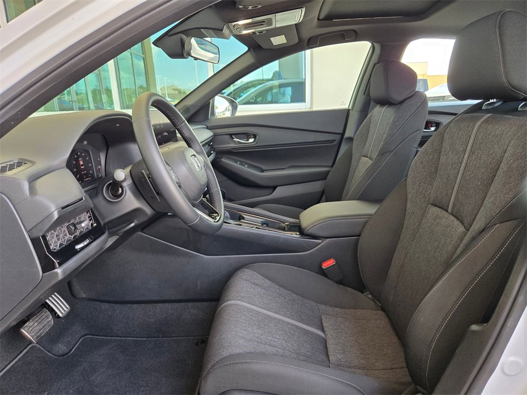 Used 2024 Honda Accord Sport image 9