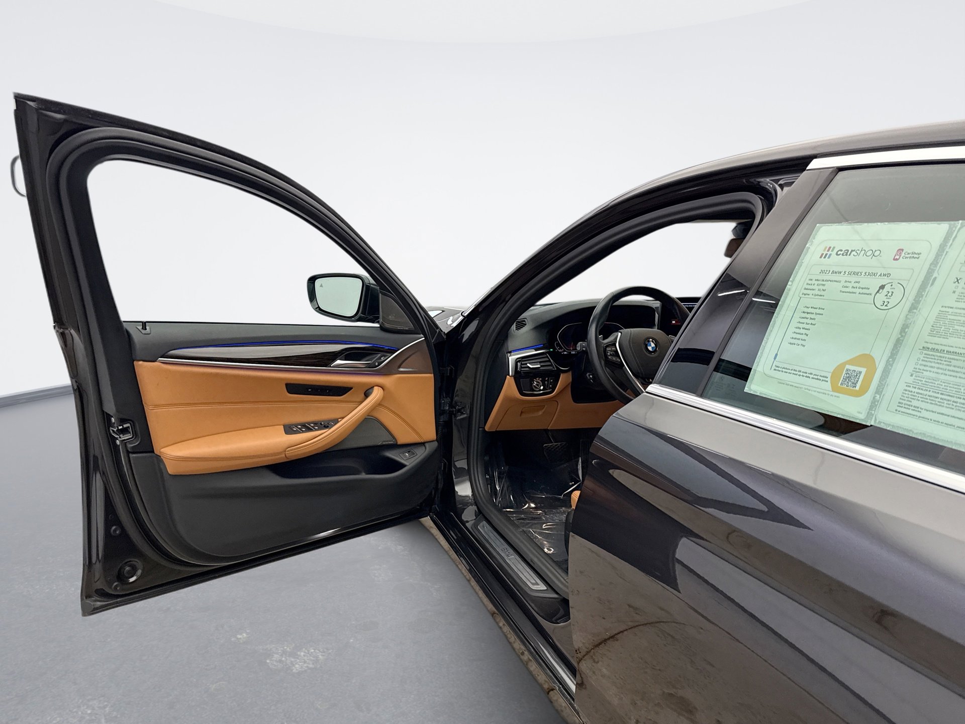 Used 2023 BMW 530i xDrive 530XI AWD w/ Premium Package image 9