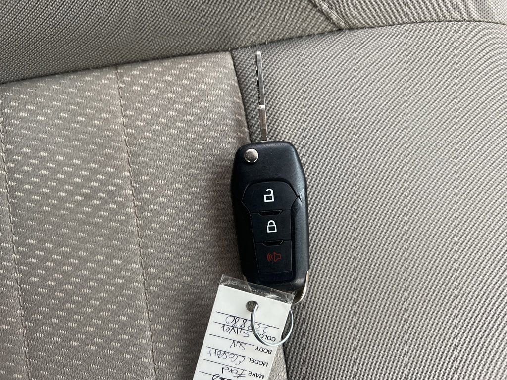 Used 2018 Ford EcoSport S image 25