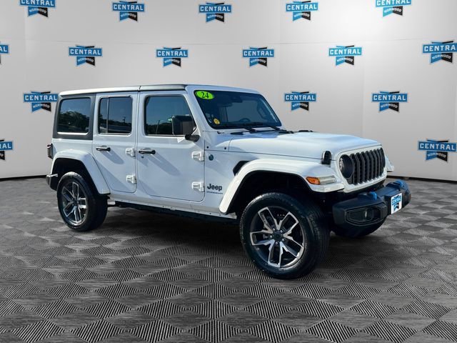 Certified 2024 Jeep Wrangler Unlimited w/ Convenience Group image 8