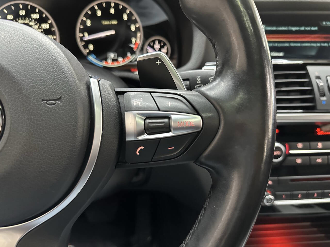 Used 2017 BMW X4 M40i w/ Technology Package image 22