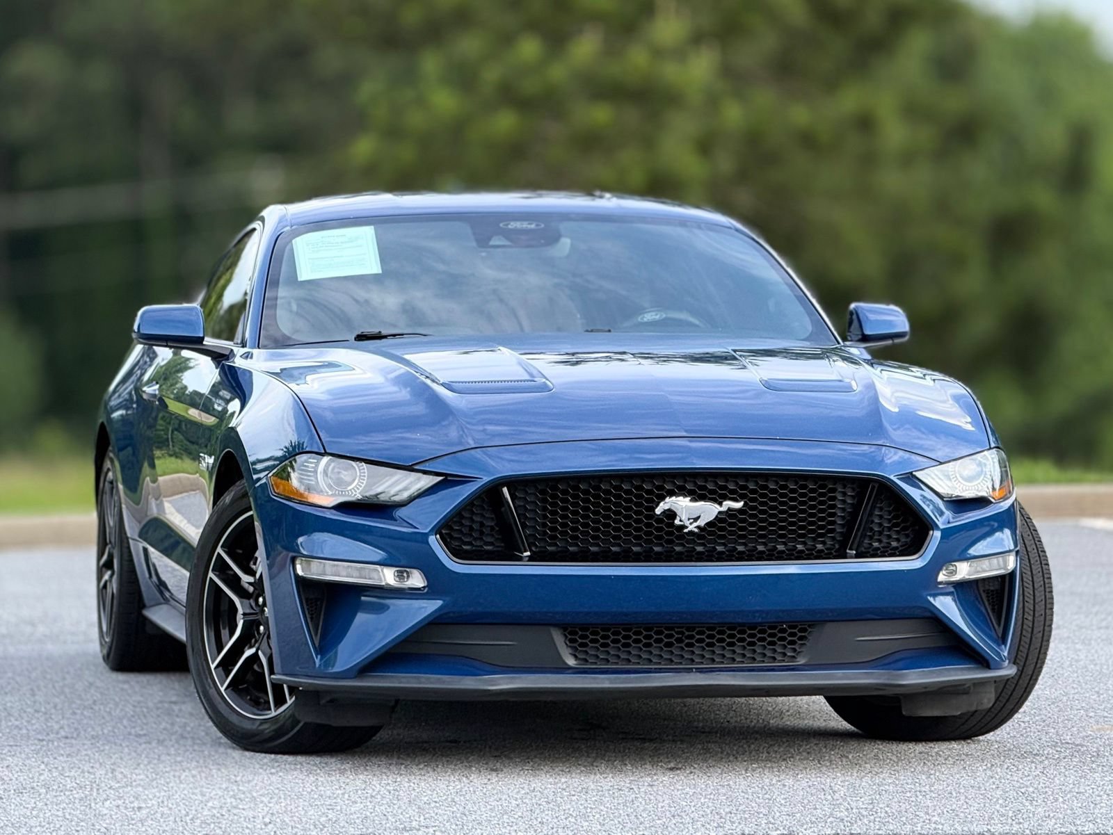 Used 2022 Ford Mustang GT RWD image 4