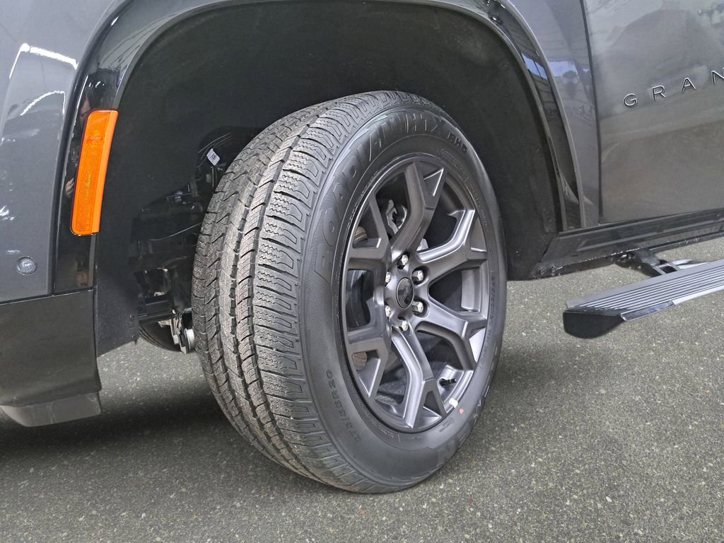 New 2026 Jeep Grand Wagoneer Limited w/ Premium Group II image 30