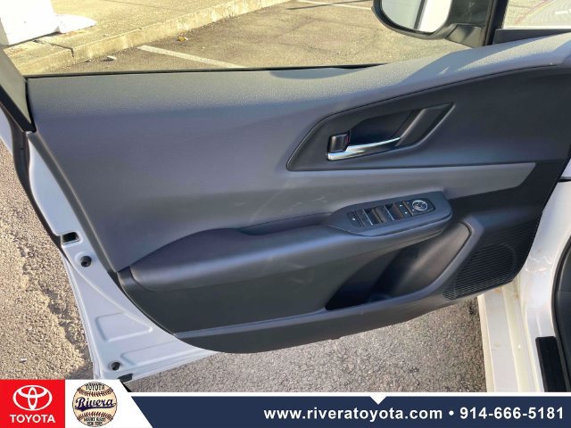 Used 2023 Toyota Prius XLE AWD/4WD image 16