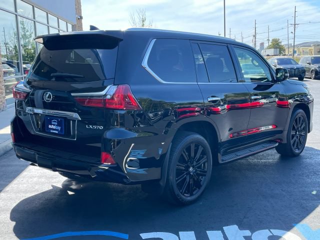Used 2019 Lexus LX 570 4WD w/ Luxury Package image 11