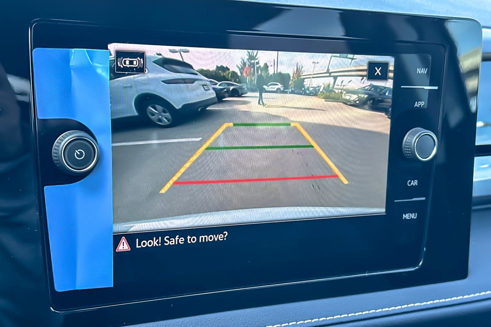 New 2026 Volkswagen Taos SEL image 19