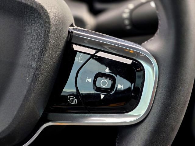 Used 2022 Polestar Polestar 2 w/ Performance Package AWD/4WD image 14