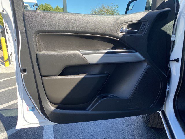Used 2022 Chevrolet Colorado LT w/ LT Convenience Package image 21