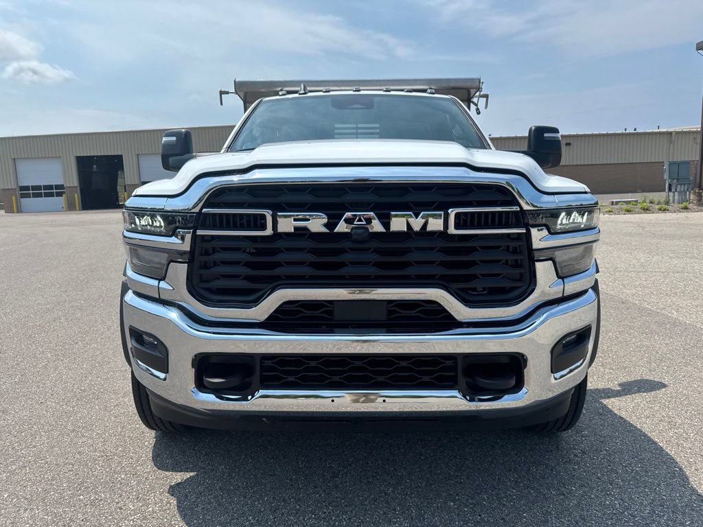 New 2026 RAM 5500 Tradesman w/ Chrome Appearance Group AWD/4WD image 4