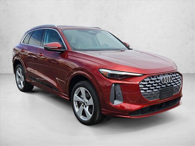 Certified 2025 Audi Q5 Premium w/ Premium Plus AWD/4WD image 3