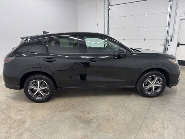 Certified 2024 Honda HR-V EX-L image 4
