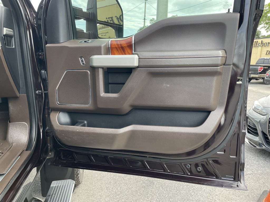 Used 2018 Ford F450 King Ranch w/ King Ranch Ultimate Package AWD/4WD image 49