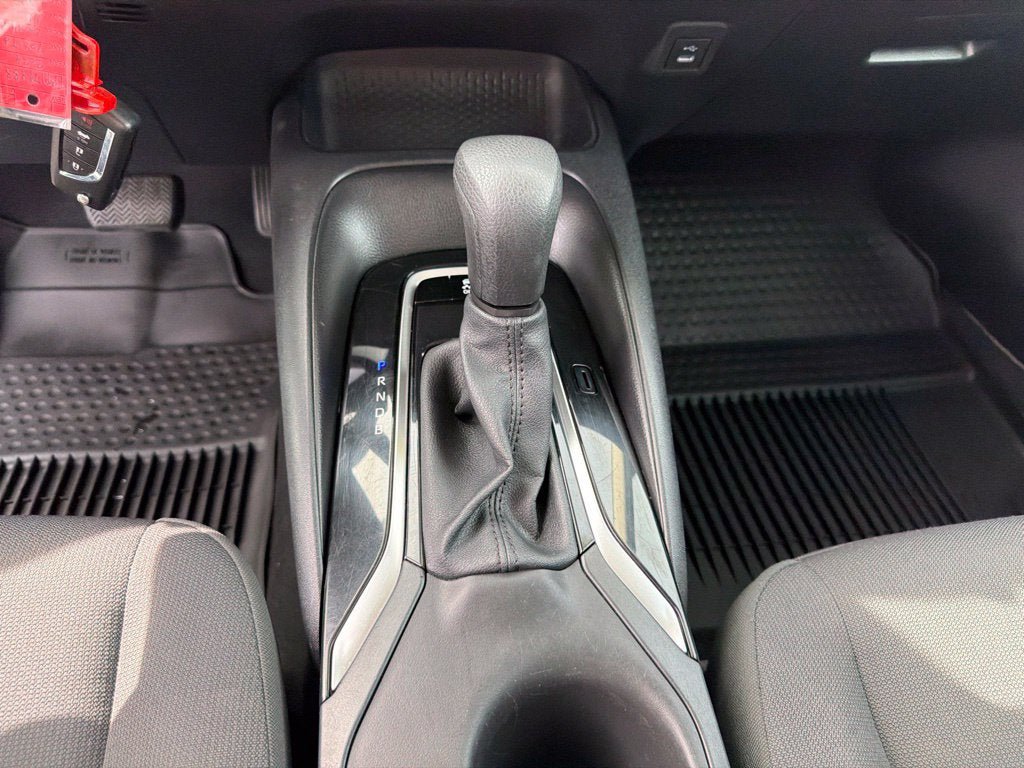 Used 2024 Toyota Corolla LE FWD image 13