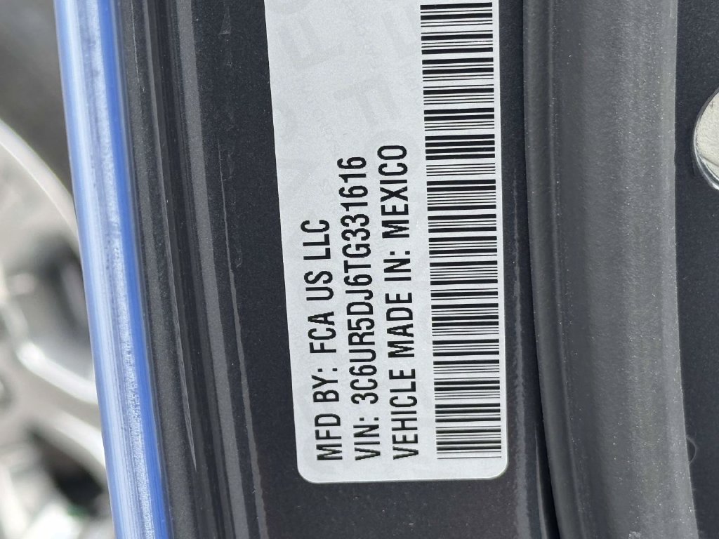 New 2026 RAM 2500 Big Horn AWD/4WD image 30