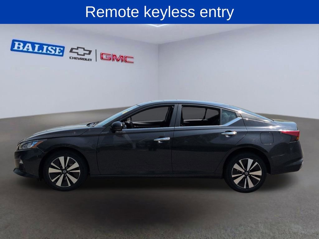 Used 2022 Nissan Altima 2.5 SV w/ SV Premium Package AWD/4WD image 6