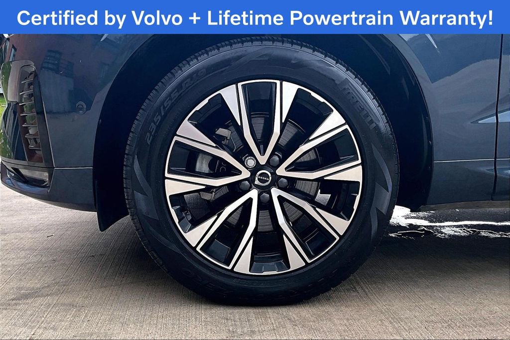 Used 2024 Volvo XC60 B5 Plus w/ Protection Package Premier image 12
