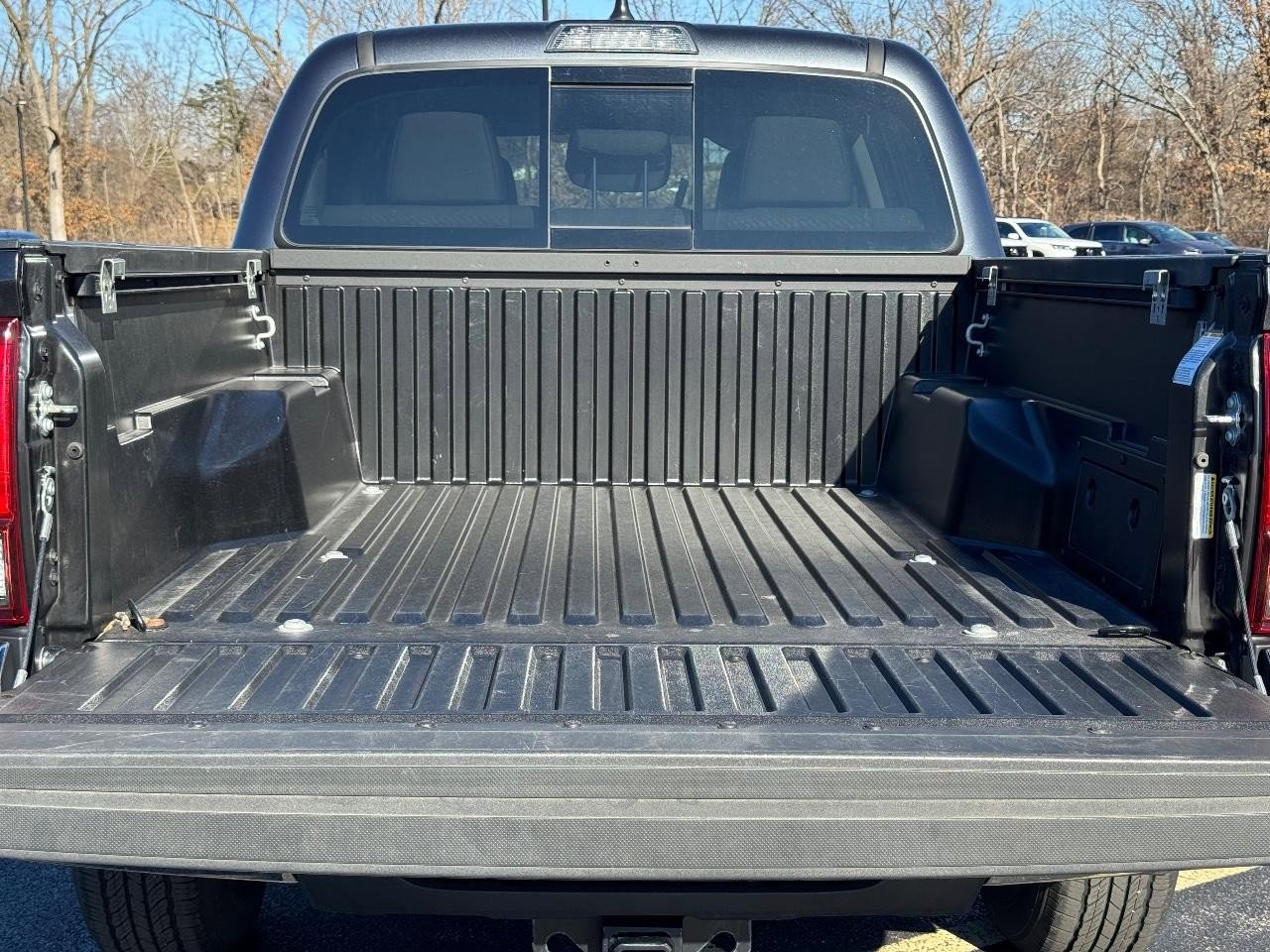 Used 2023 Toyota Tacoma SR5 image 4