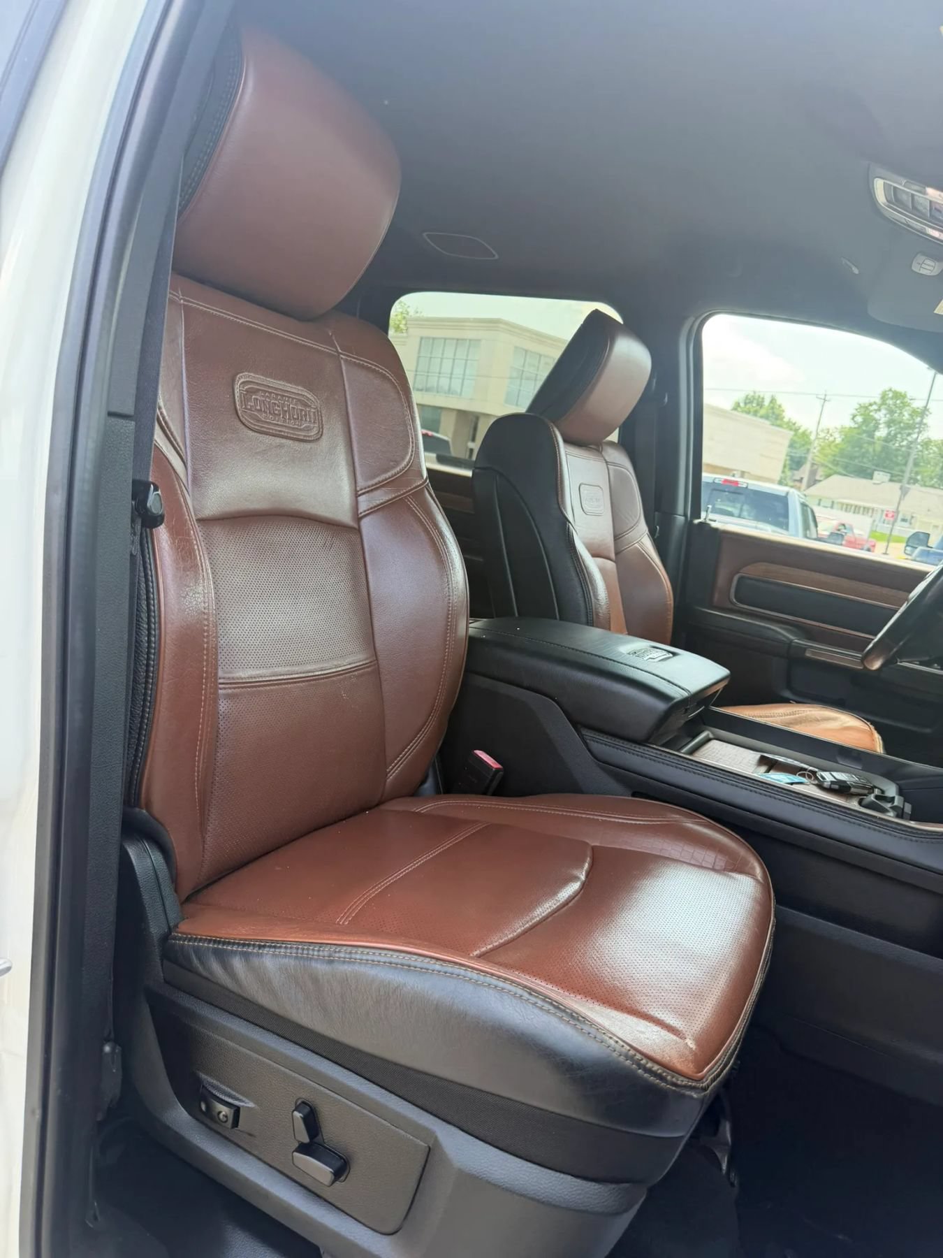 Used 2019 RAM 2500 Limited AWD/4WD image 11