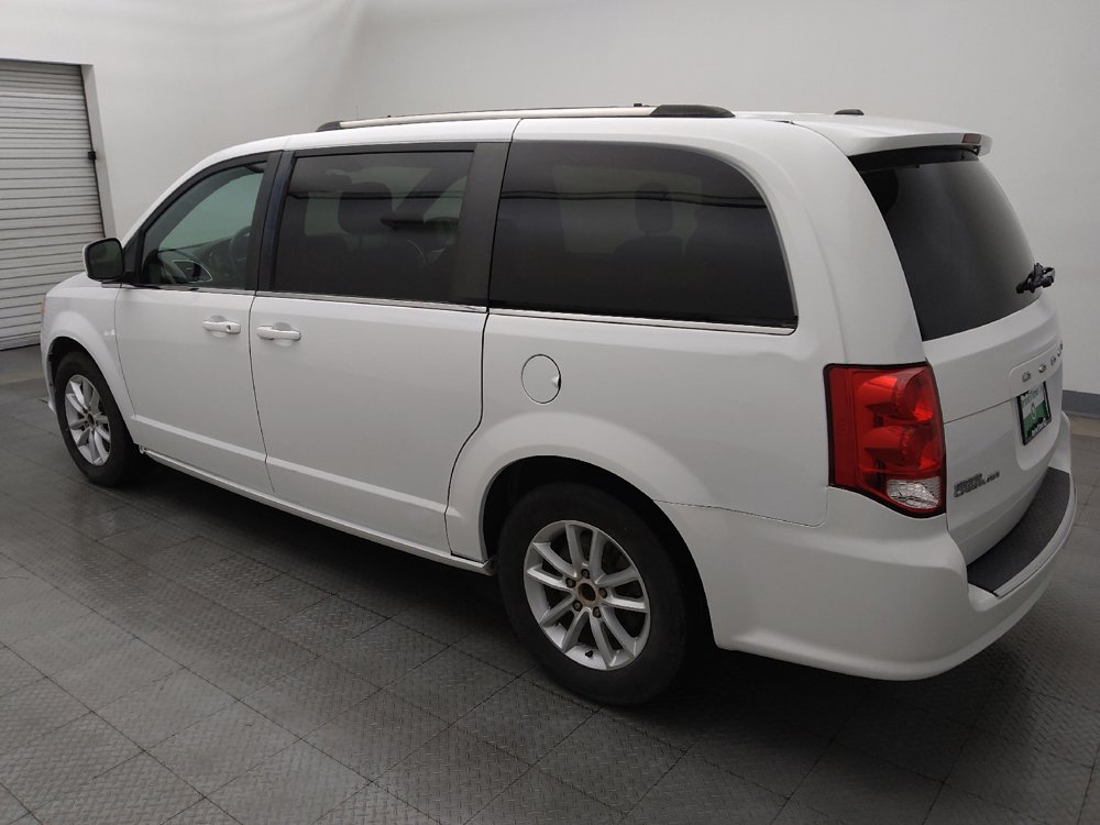 Used 2020 Dodge Grand Caravan SXT FWD image 3