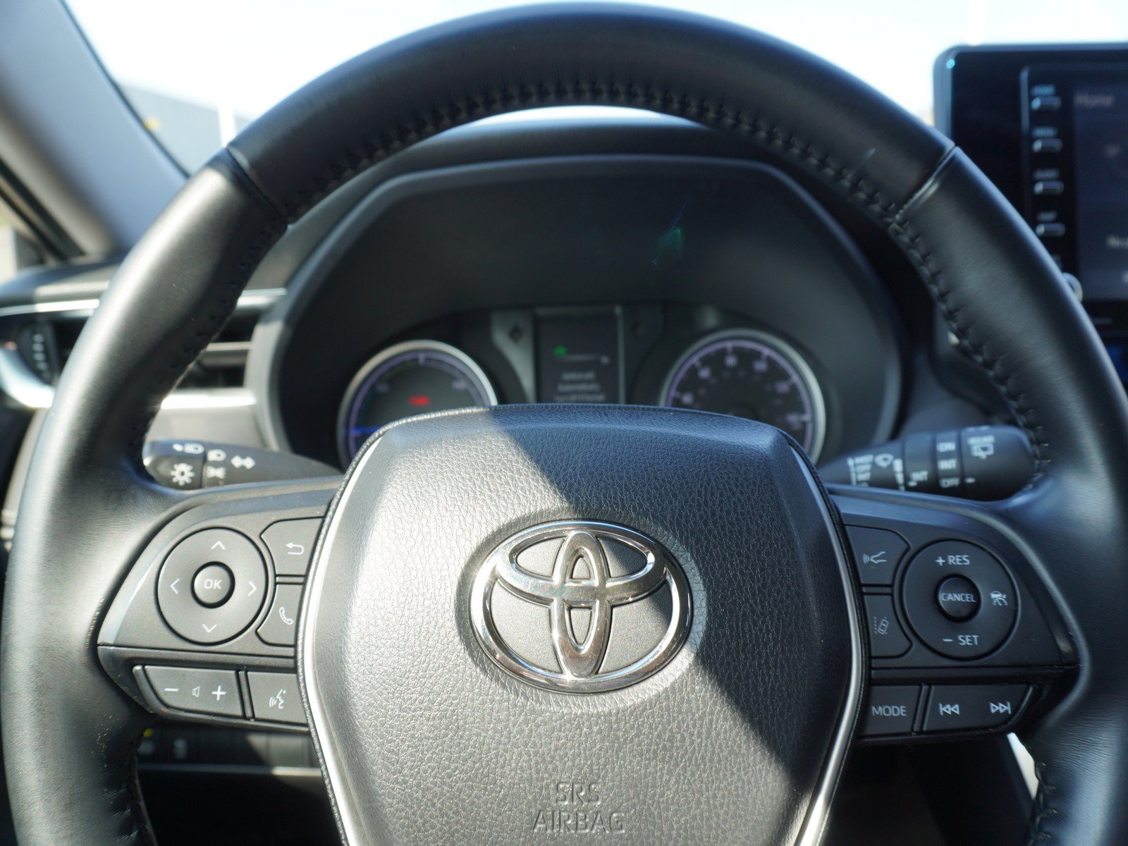 Used 2021 Toyota Venza LE AWD/4WD image 23