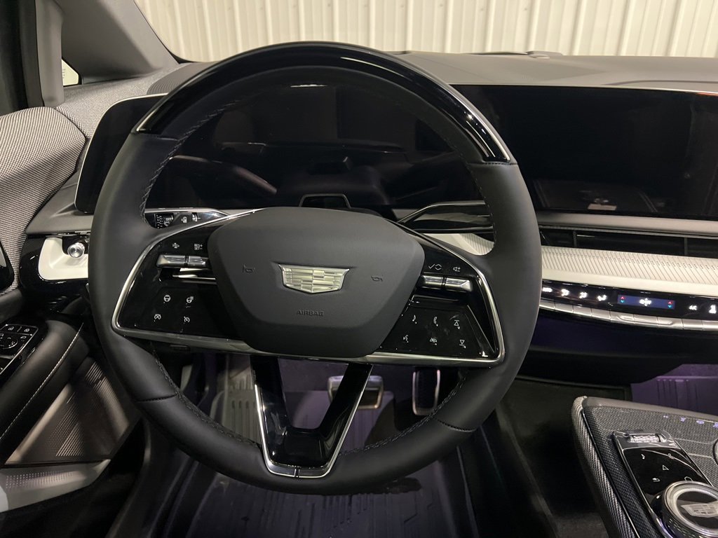 New 2026 Cadillac Optiq Sport 2 image 13