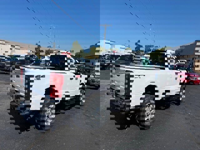 New 2026 Ford F250 XLT image 9