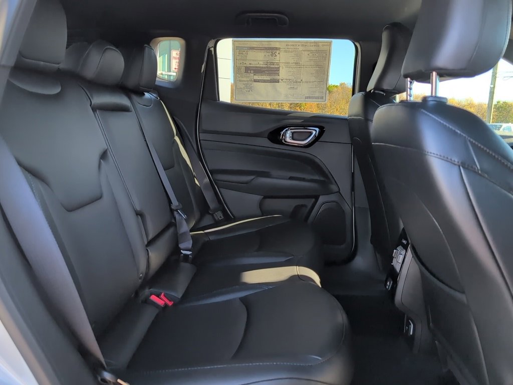 New 2026 Jeep Compass Limited image 12
