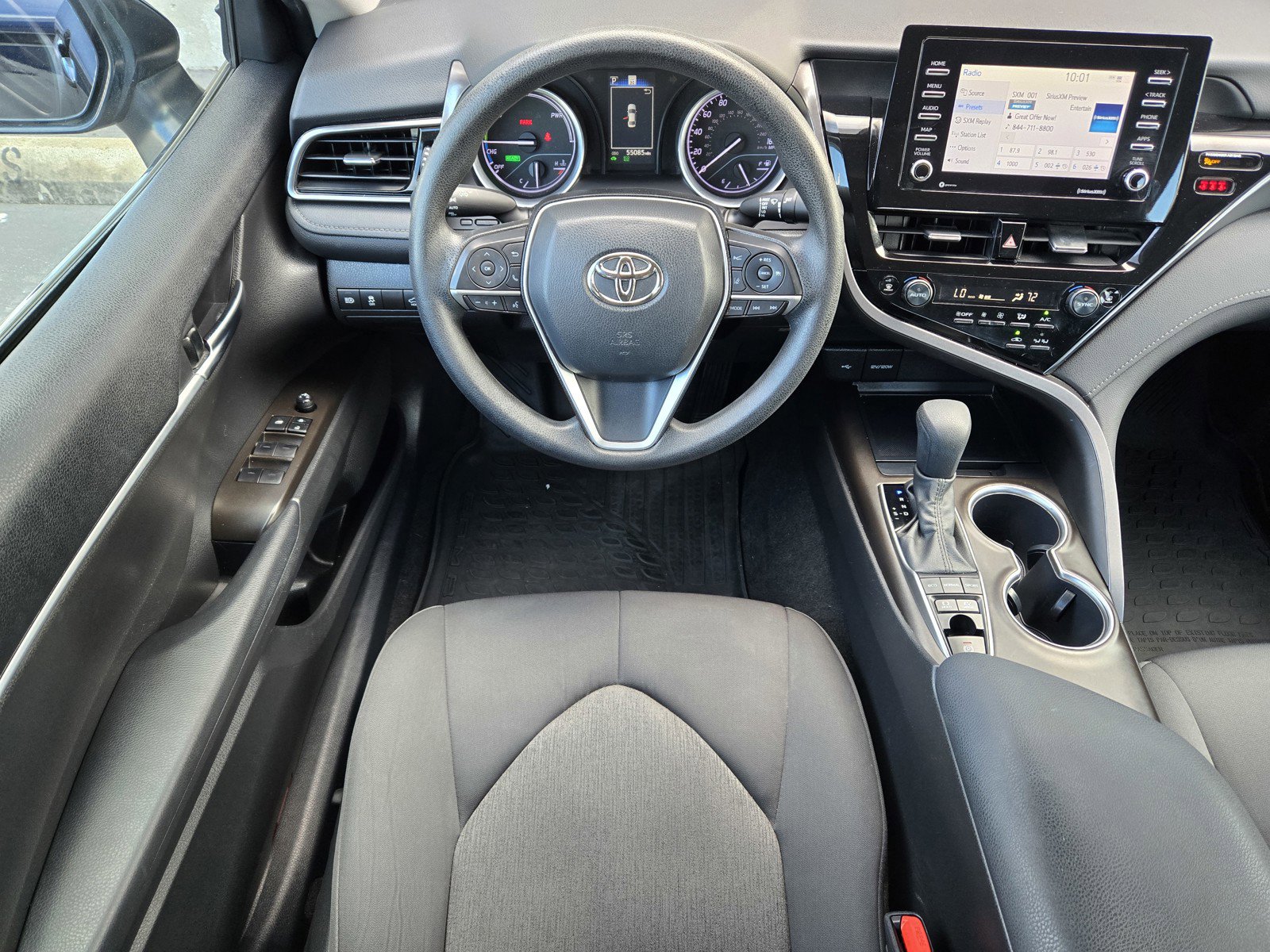 Used 2022 Toyota Camry LE FWD image 11