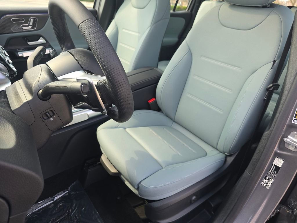 New 2026 Mercedes-Benz GLB 35 AMG 4MATIC image 24