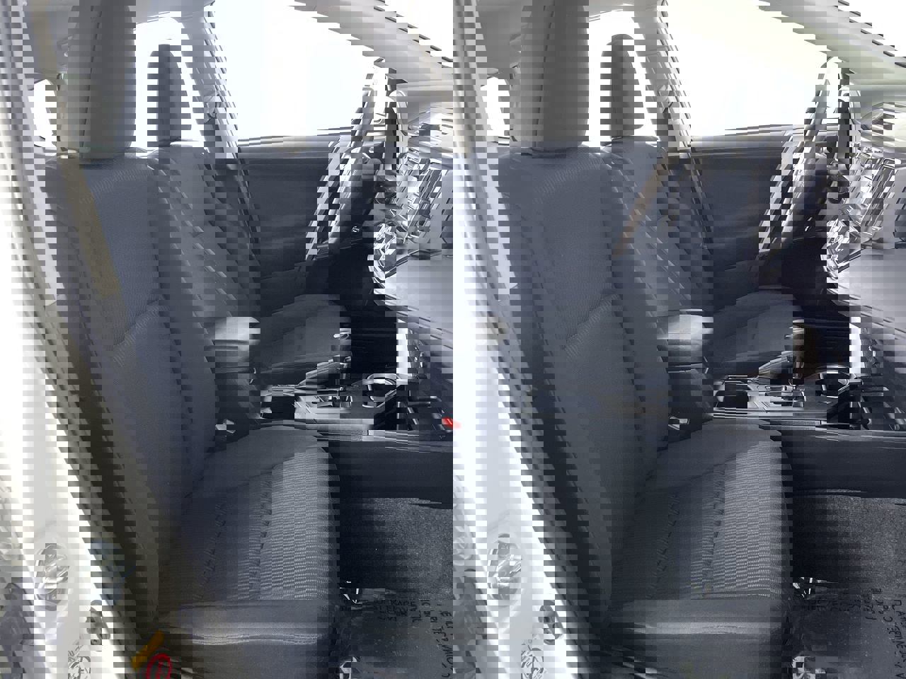 Used 2017 Toyota RAV4 LE w/ All Weather Liner Package image 23