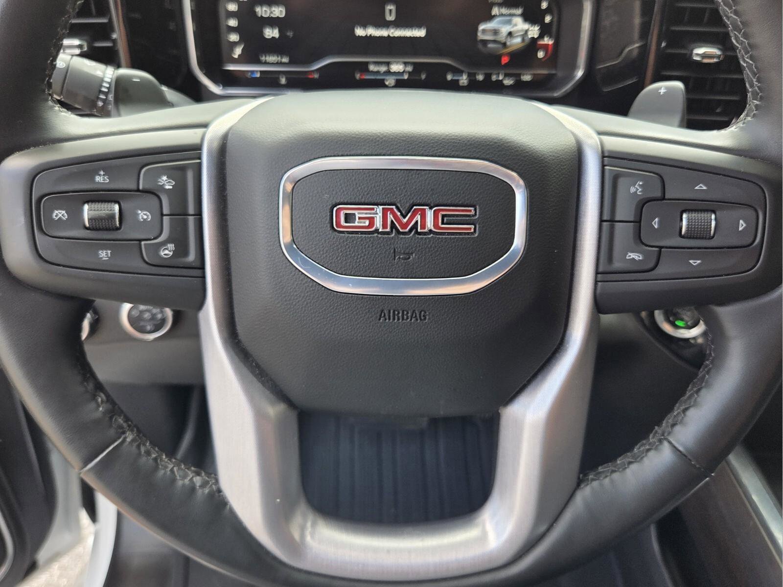 Used 2024 GMC Sierra 1500 SLT w/ SLT Premium Plus Package AWD/4WD image 30