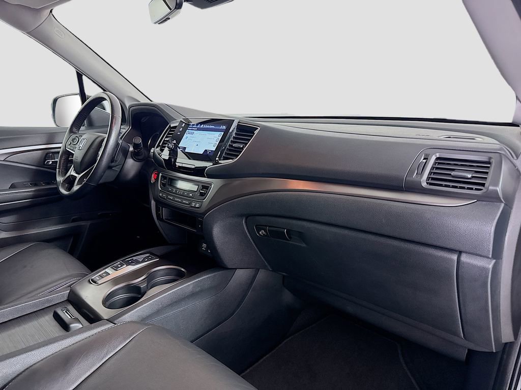 Used 2022 Honda Pilot Black Edition image 30