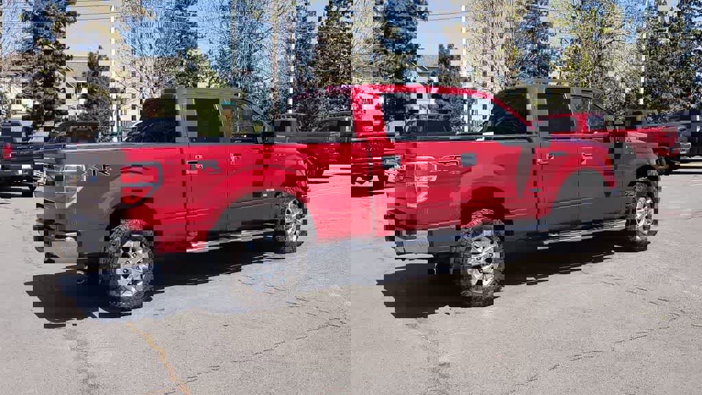 Used 2014 Ford F150 XLT w/ Equipment Group 302A Luxury AWD/4WD image 9